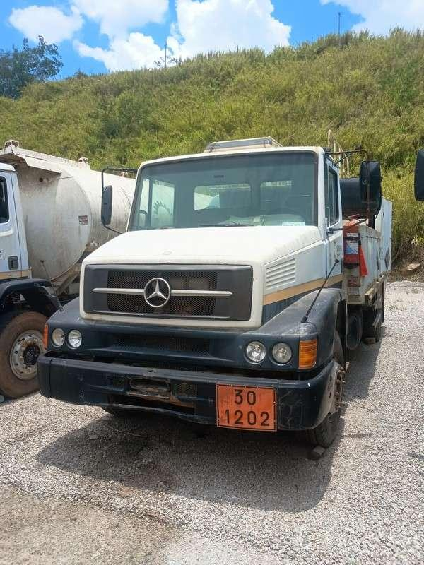 CAMINHÃO COMBOIO MERCEDES-BENZ L 1318, 2011/2011, Placa FINAL 3 (SP), (Ref.: FC/2071103)