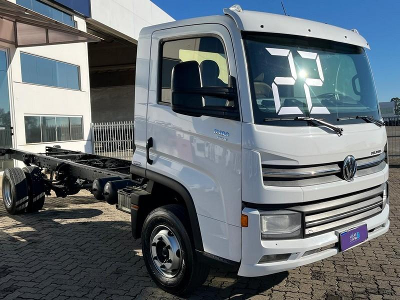 CAMINHÃO VOLKSWAGEN DELIVERY 11.180 4X2, 2021/2022, Placa FINAL 3 (SP),