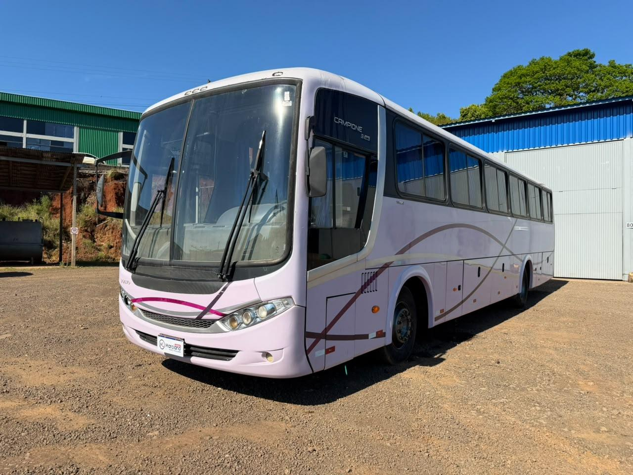 ÔNIBUS VOLVO CAMPIONE B279F DE ANO 2013 COM PLACA FINAL 2