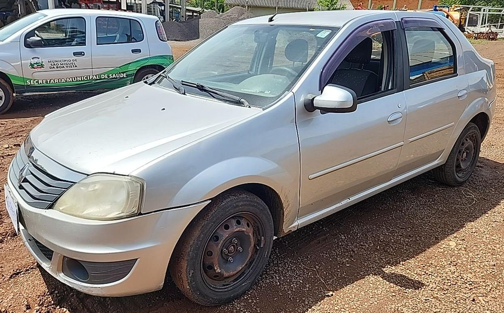 RENAULT LOGAN EXP 16 HP ANO: 2012/2013 PLACA FINAL 8 (SC)