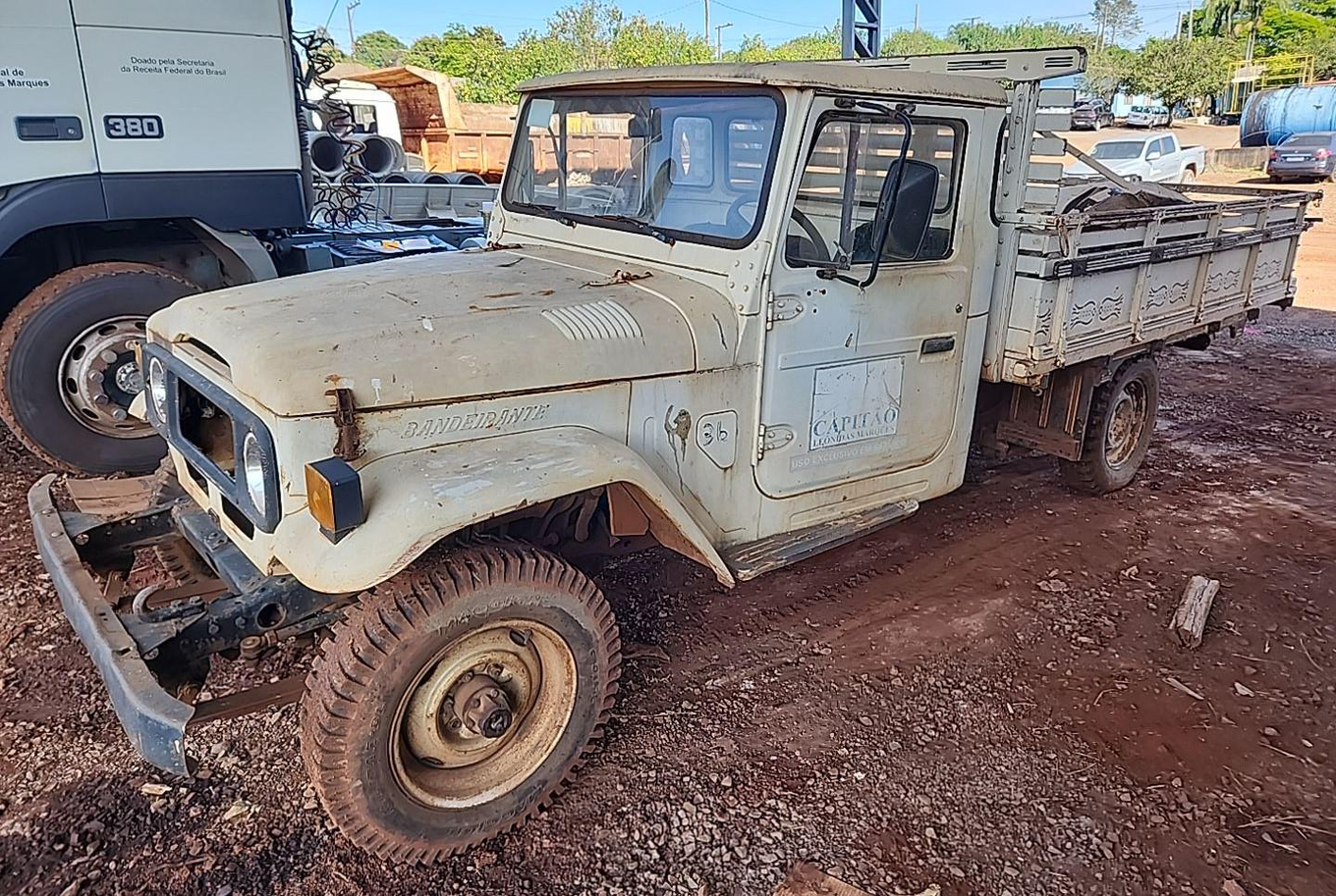 SUCATA DE VEÍCULO TOYOTA BANDEIRANTE ANO: 1988/1988