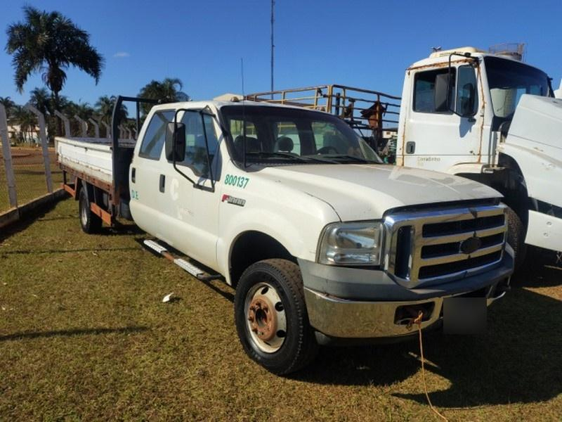 CAMINHÃO CARGA SECA FORD F4000 TRV MULTI, 2014/2015, Placa FINAL 5 (GO), (Ref.: 800137)