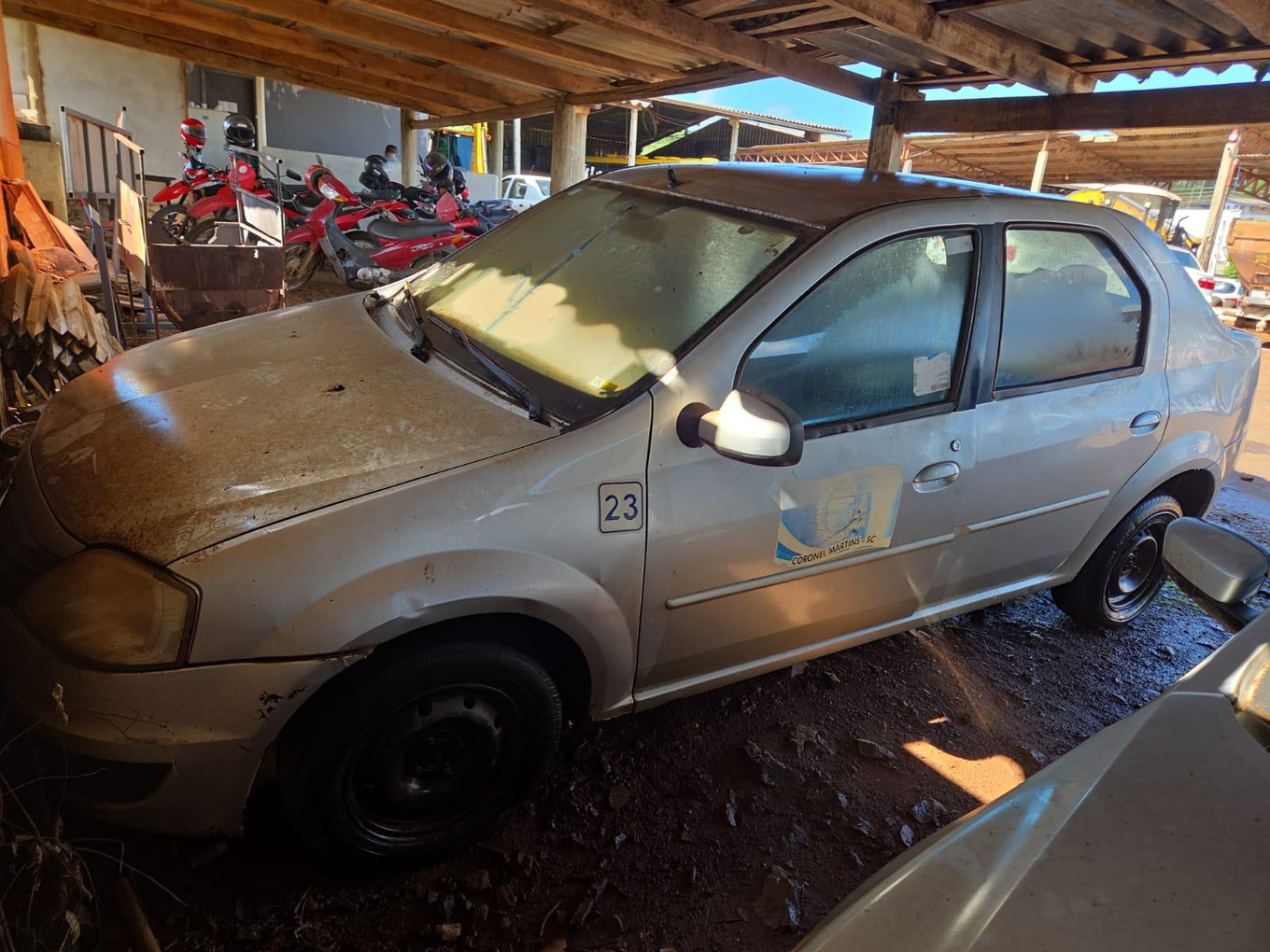 RENAULT LOGAN EXP 16 HP ANO: 2013/2013 PLACA FINAL 6 (SC)