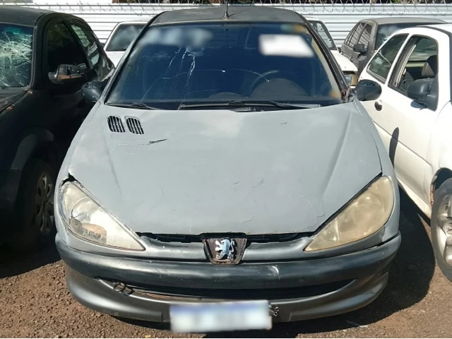 I/PEUGEOT 206 SELECTION – 01/01 –