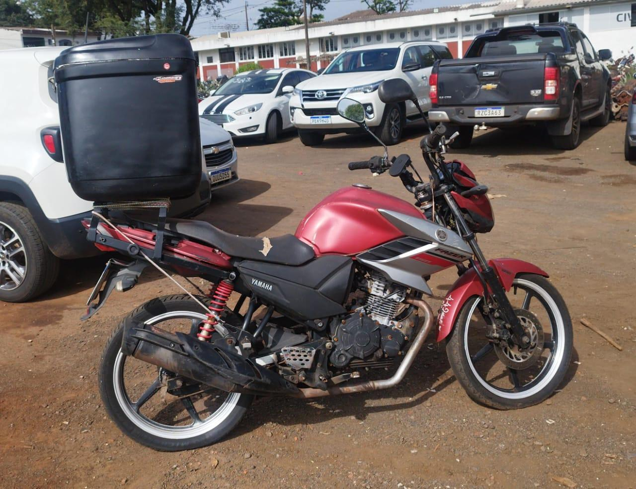 YAMAHA, Placa FINAL 6, ANO/MODELO 2018/2019, COR VERMELHO