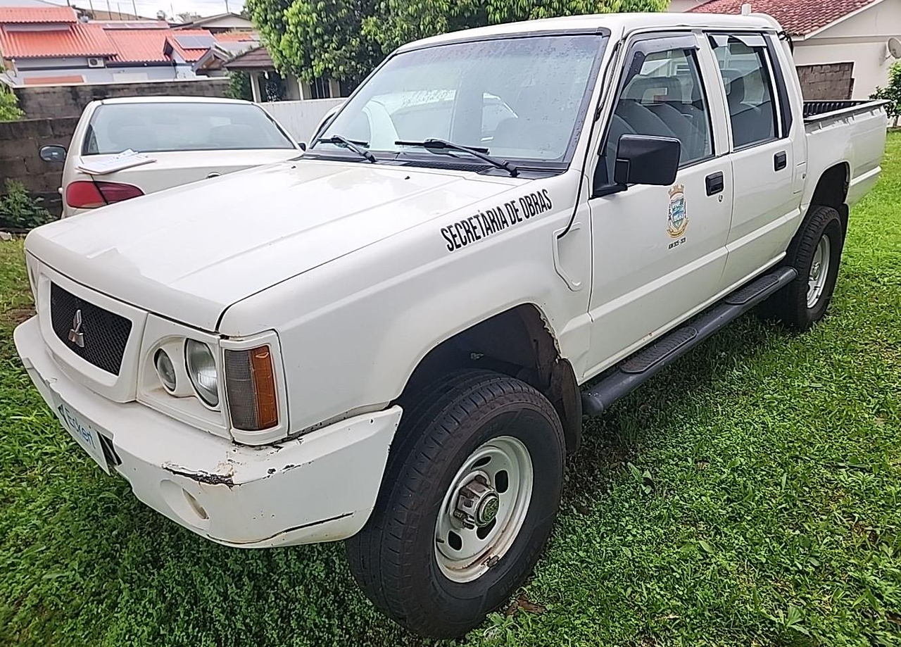 MITSUBISHI L200 4X4 GL ANO: 2005/2006 PLACA FINAL 7 (RS)