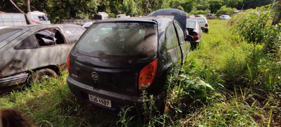 SUCATA CELTA 3 PORTAS ¿ GM, ANO/MODELO 2003/2004, COR AZUL