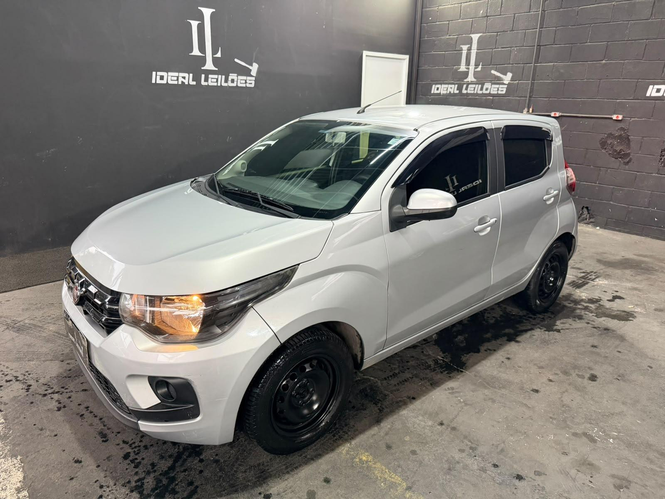 Fiat Mobi Drive 2017/2018 Flex
