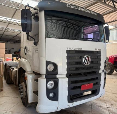 VW/25.420 CTC 6X2/ CAMINHAO TRATOR -ANO/MODELO 2014