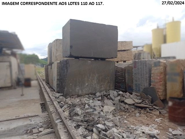 Bloco granito Harpia - 10,39m³
