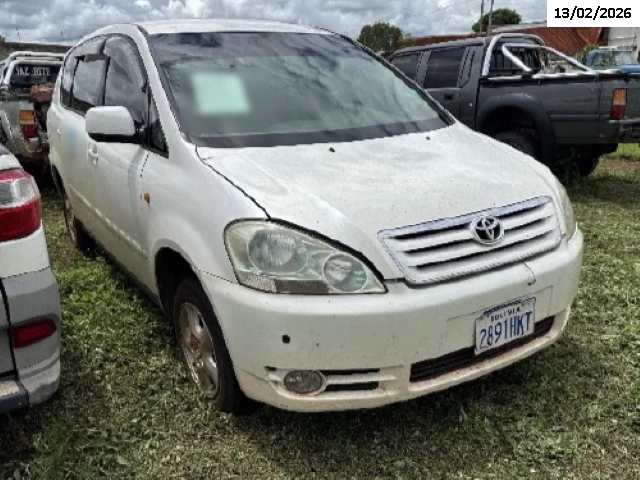Toyota Ipsum 2001