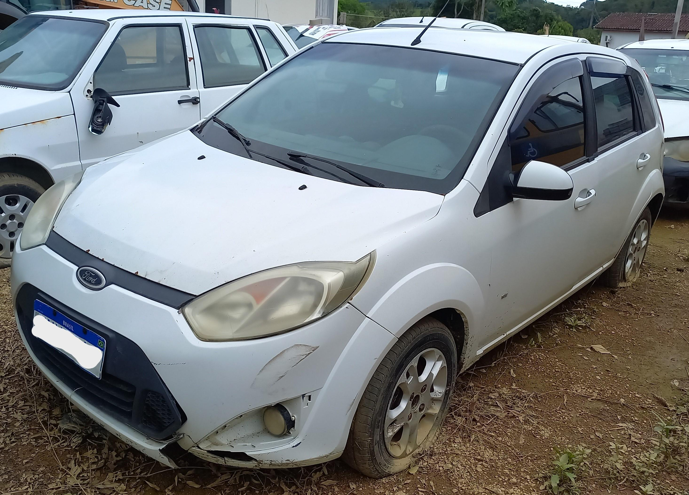 FORD FIESTA 1.6 FLEX ANO: 2013/2014 PLACA FINAL 4 (SC)
