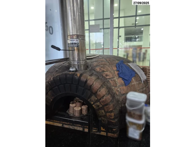 Forno a lenha - Cadeiras e Mesas dobráveis