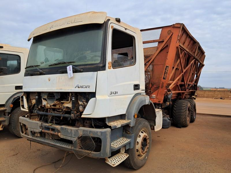 CAMINHÃO TRANSBORDO DE CANA PICADA MERCEDES-BENZ AXOR 3131 6X4, 2015/2016, Placa FINAL 1 (MG), (Ref.: 130020)