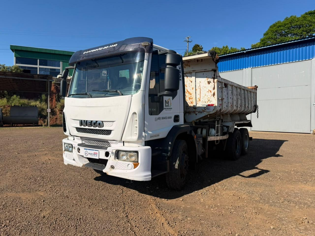 CAMINHÃO IVECO TECTOR 240E28 DE ANO 2013 COM PLACA FINAL 5