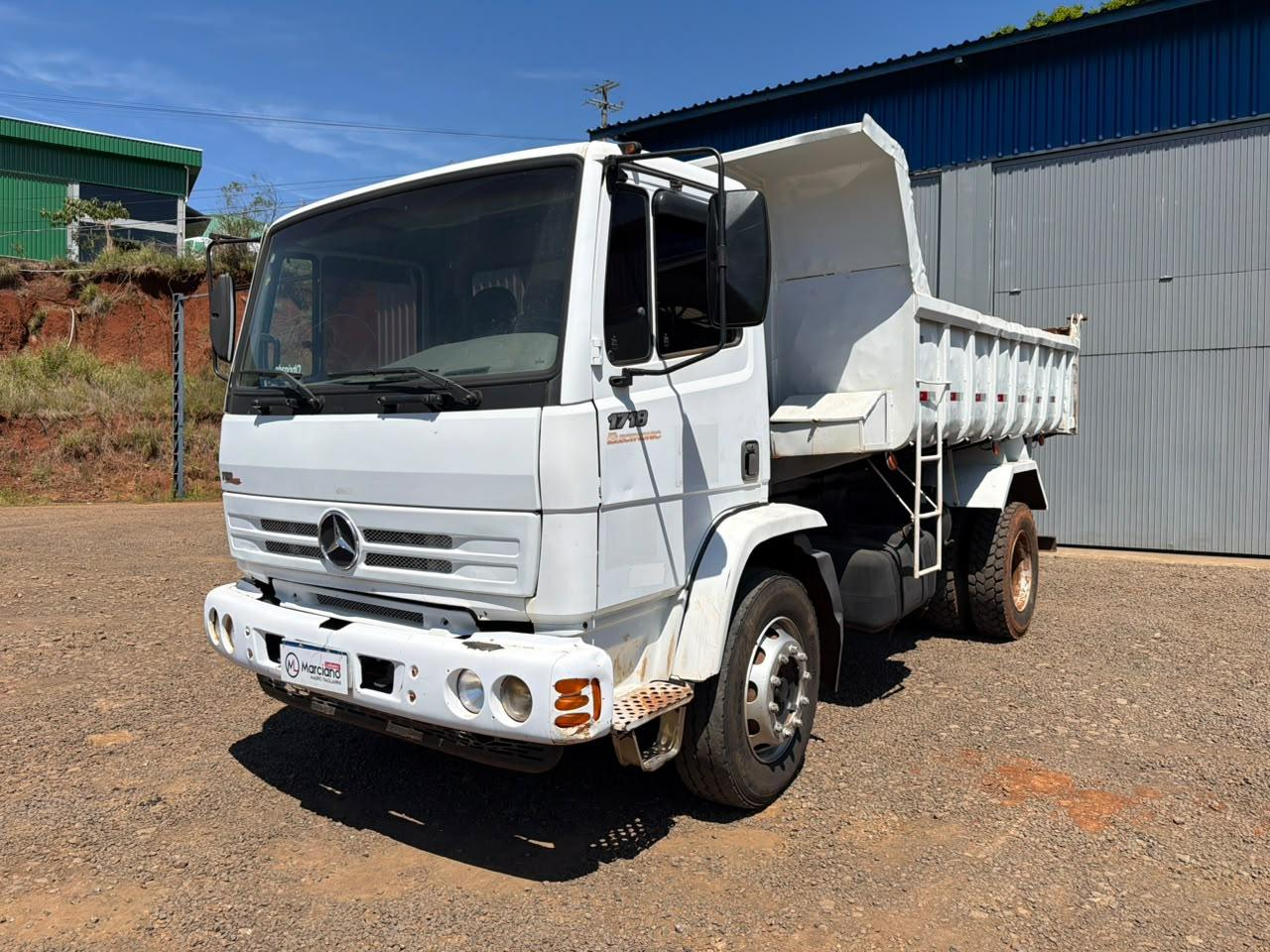 CAMINHÃO MERCEDES BENZ 1718 DE ANO 2009 COM PLACA FINAL 5