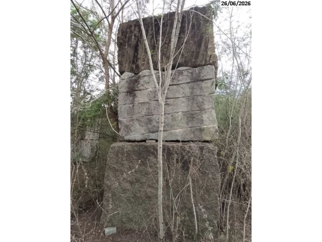 Blocos de granito preto - 20m³