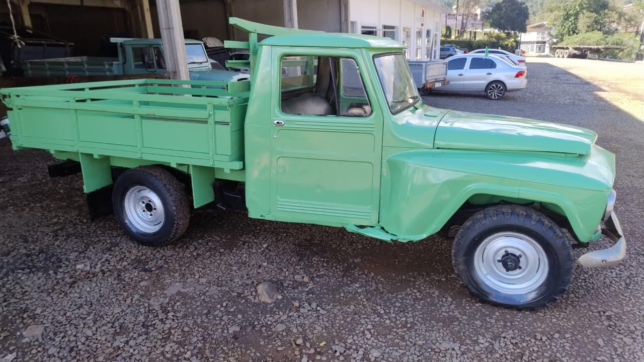 Ford/F75 - 1968/1968 - Placa FINAL: 5